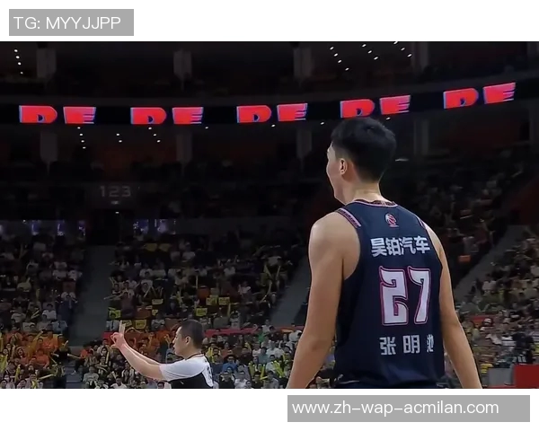 杜锋调整战术启用奇兵广东队G3失利后遭遇双重打击